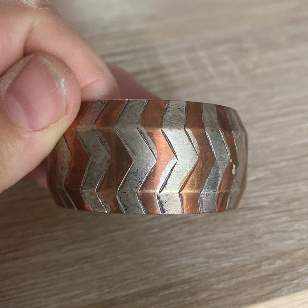 Vintage Gold and Silver Metal Geometric Pattern Set of 4 Napkin Rings